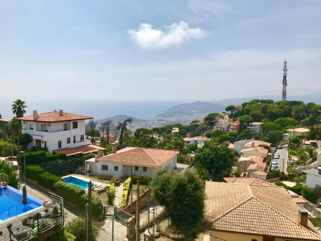 Luxury Villa Investingspain With Sea Views, Pool And Jacuzzi Льорет-де-Мар Екстер'єр фото